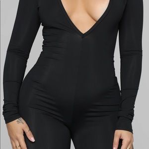 Fashion nova romper long sleeved. New with tags 💕